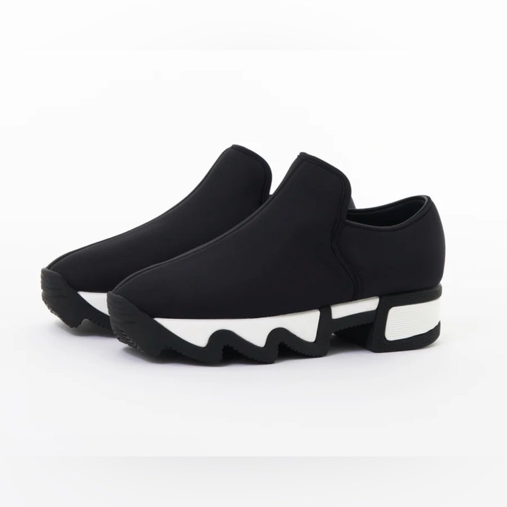 New iRi NYC Wes I Black Outline Low Top Sneaker Size 41